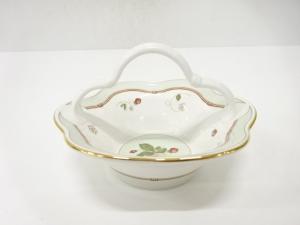 WEDGWOOD　ウェッジウッド　ワイルドストロベリー　ミニバスケット　洋食器